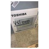 Flat Tube TV/DVD 14in and misc poles