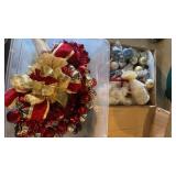 Wreath case, christmas decor