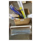 Screws, windshield wipers