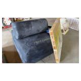 Fold out seat, mobile file pedestal