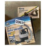 Auto vacuum and bench plane