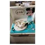 GE Mickey Mouse record player