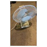 Mini rotating fan