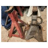 Jack stands