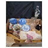 Crystal cat stopper, deco plates, paperweights