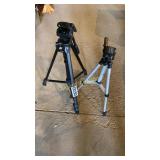(2) tripods