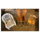 Doll chairs