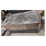 Wood chest - missing one leg