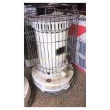 Dyna Glo kerosene heater