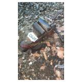 Columbian bench vise