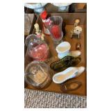 Misc glassware & figurines