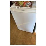 Danbury mini Refrigerator (Works)