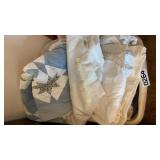 Sheets, quilt, linens