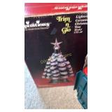 Lighted ceramic Christmas tree