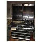 GE 8-track stereo w/ 8-tacks and storage racks