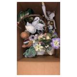 Daily devotion guides, miscellaneous decor