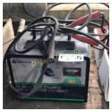 10/30 amp fast charge 200 amp starter charger