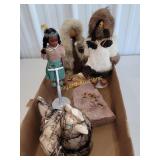 Indian dolls, sandstone & chicken