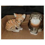 Cat figurines