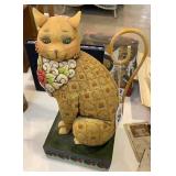 Cat figurine