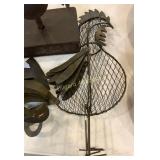 Rooster decor
