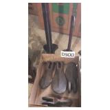 Cobbler shoe last and stands