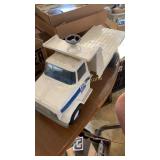 Ford toy equipment truck