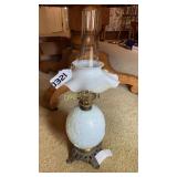 Oil lamp with diffuser