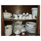 Noritake "Royal Orchid" China dish set