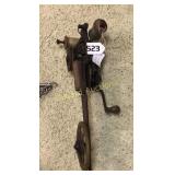 Flying Jenny singer carpet seamer