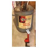 Small pipe wrench and can