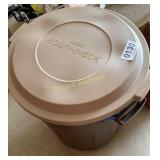Roughneck trash can