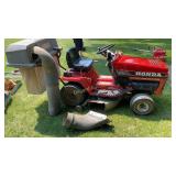 Honda 2-cylinder HT 3813 Riding Mower