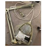 Magnifying work lamp