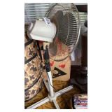Holmes oscillating fan