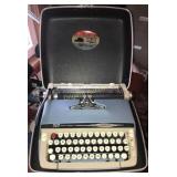 Galaxie II smith corona type writer