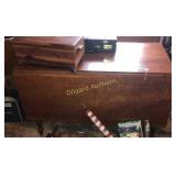 Table with side extensions , contents not