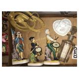 Revolutionary statues, horse shoe decorative,