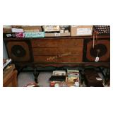 Buffet WITHOUT contents