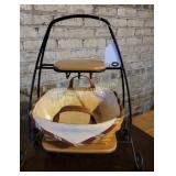 2005 Longaberger basket with rack