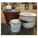 (3) buckets (1-Enameled)