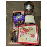 Strawberry Shortcake lunch box, Coca Cola items