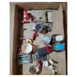 Miniature kitcheware