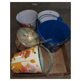 Snow white tin and children