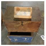 2 small wood boxes & very small tray