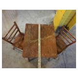 Small childs table & chairs (17" tall)