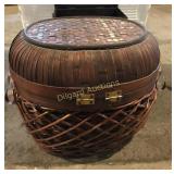 basket and a wood box w/lids
