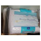 (3) pillows, Sunbeam electric blanket, bath towels