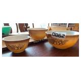 Pyrex "Old Orchard" bowl set