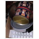 Juicer, ice tray, mixing bowl, electric frying pan